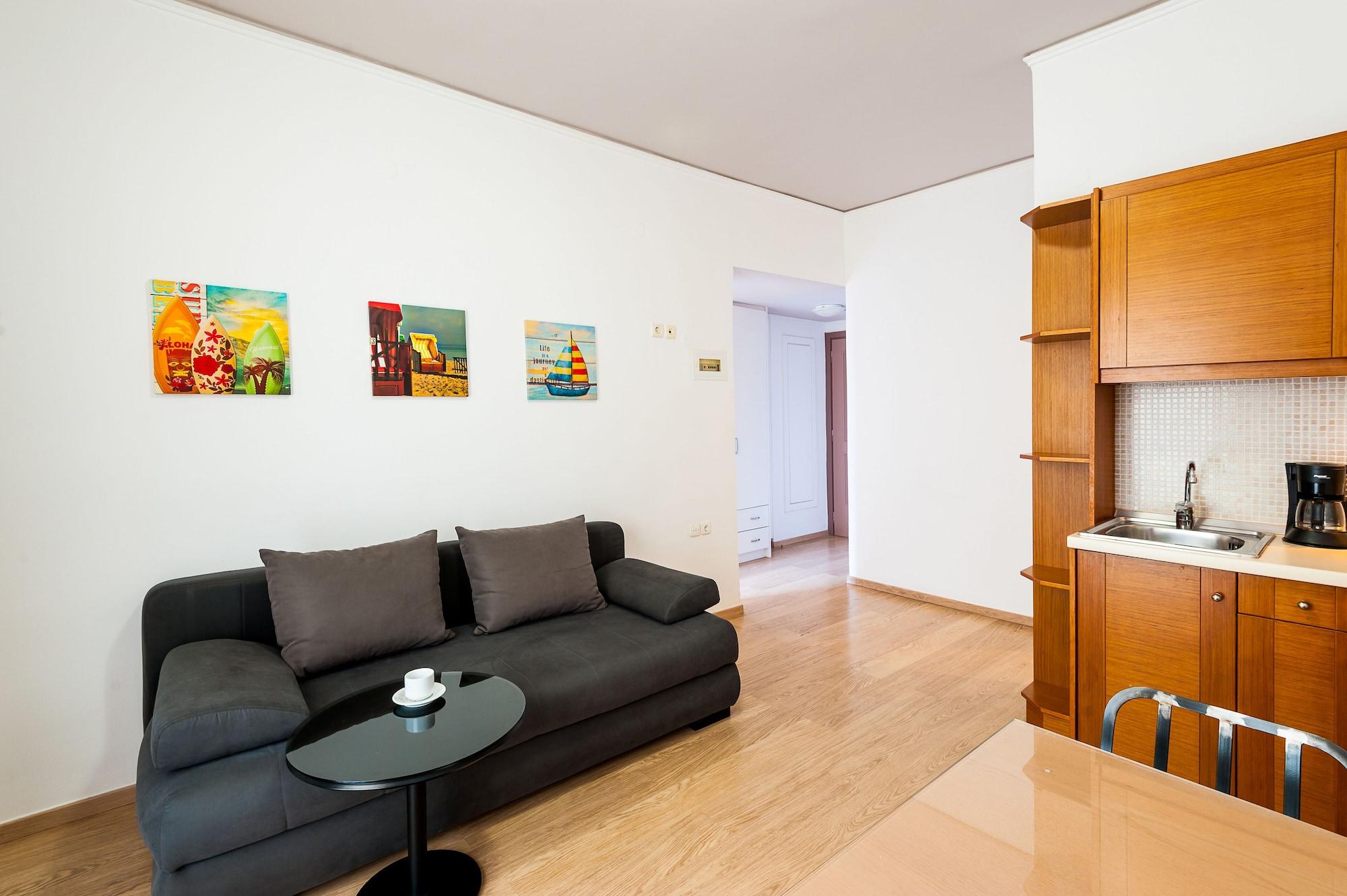 Elina Hotel Apartments Rethymno Exteriör bild