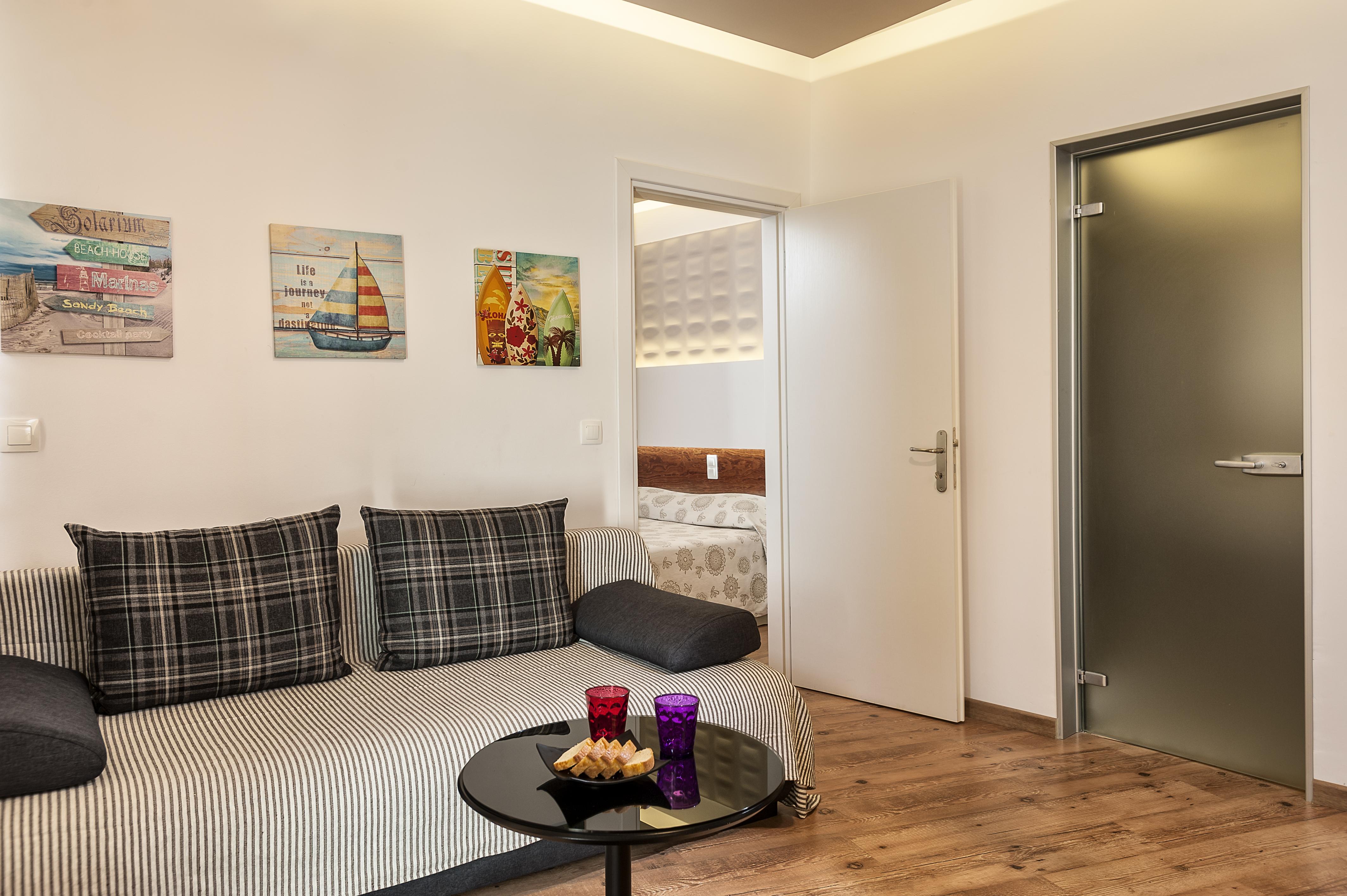 Elina Hotel Apartments Rethymno Exteriör bild