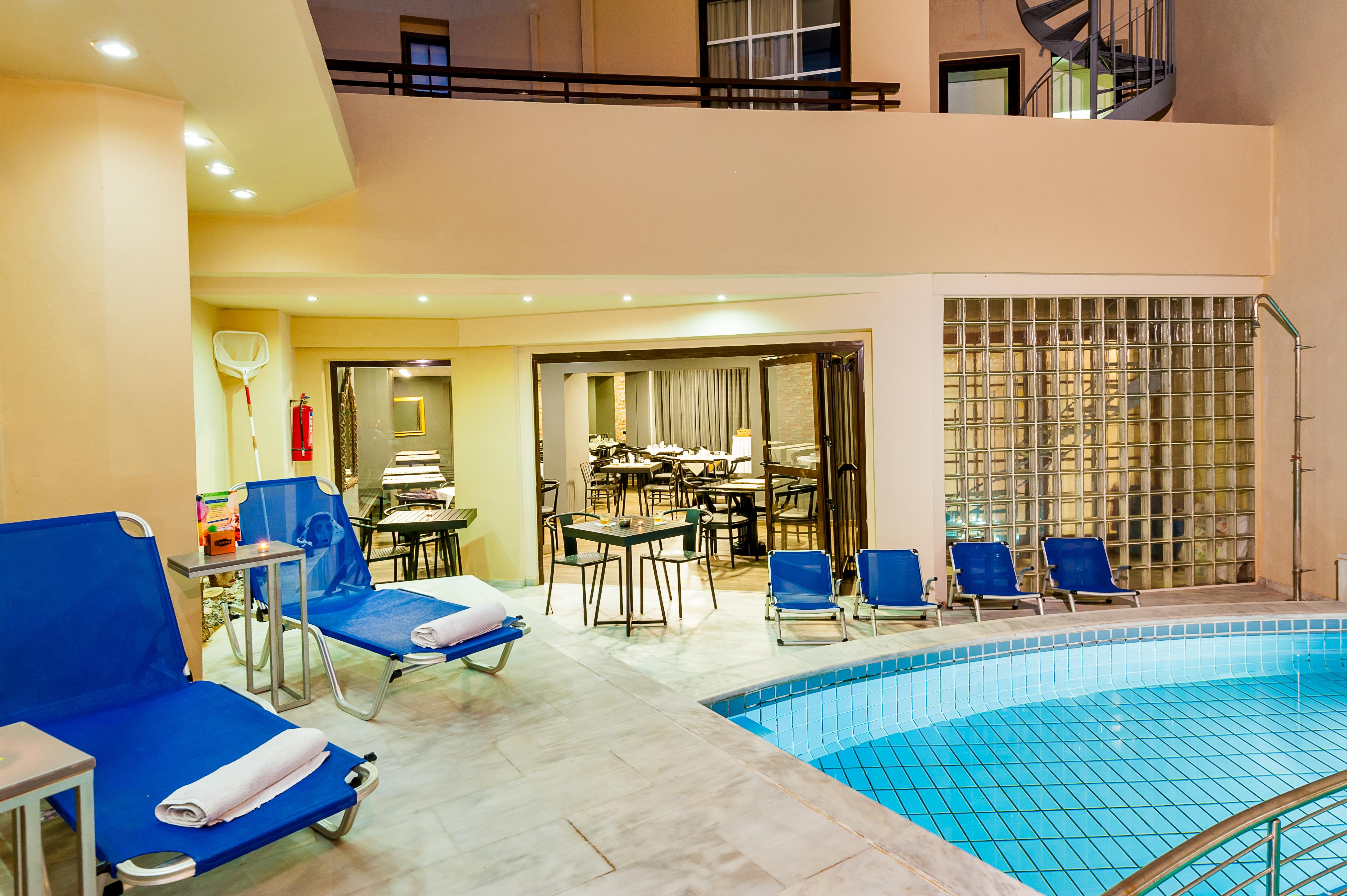 Elina Hotel Apartments Rethymno Exteriör bild