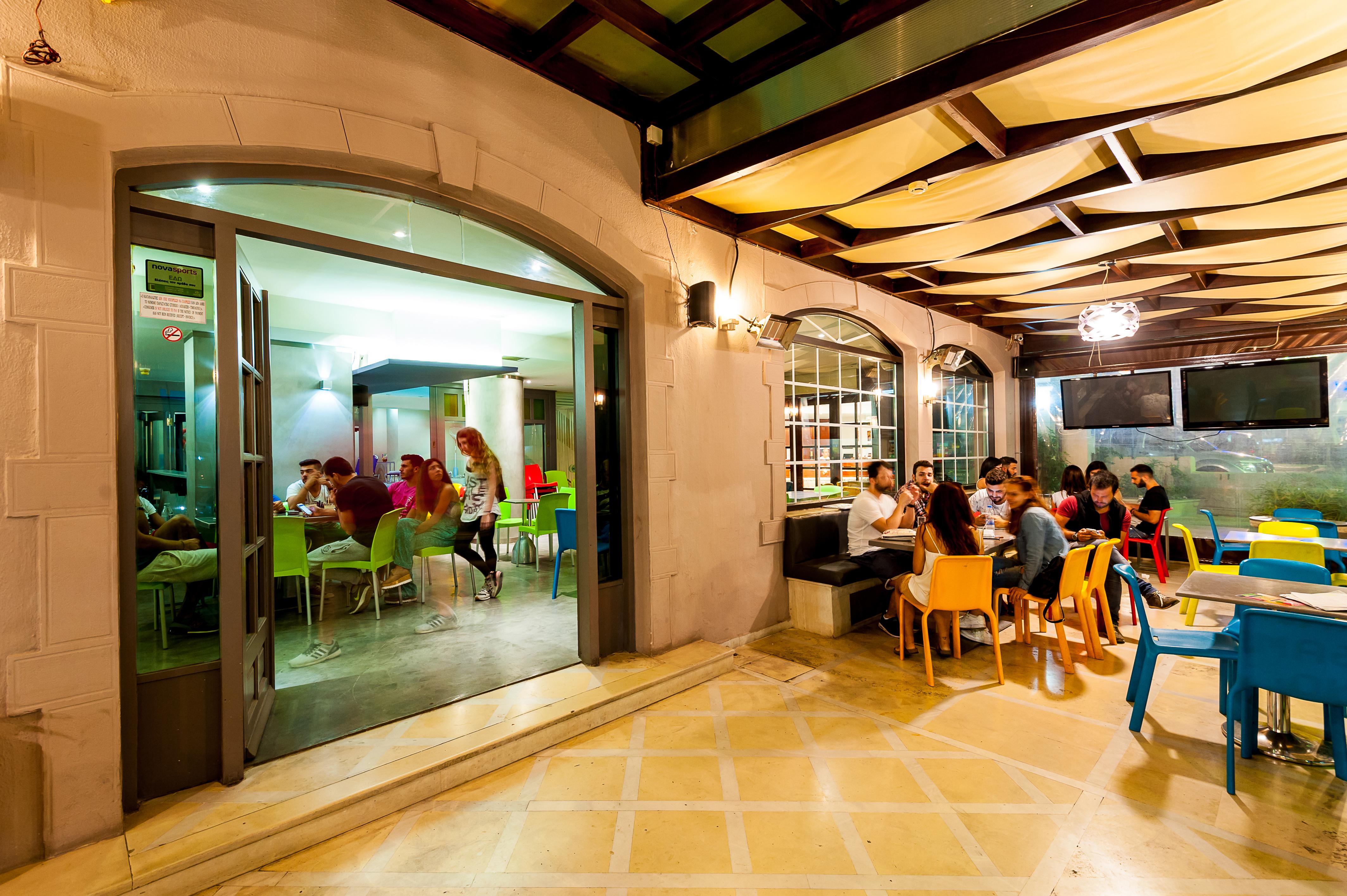 Elina Hotel Apartments Rethymno Exteriör bild