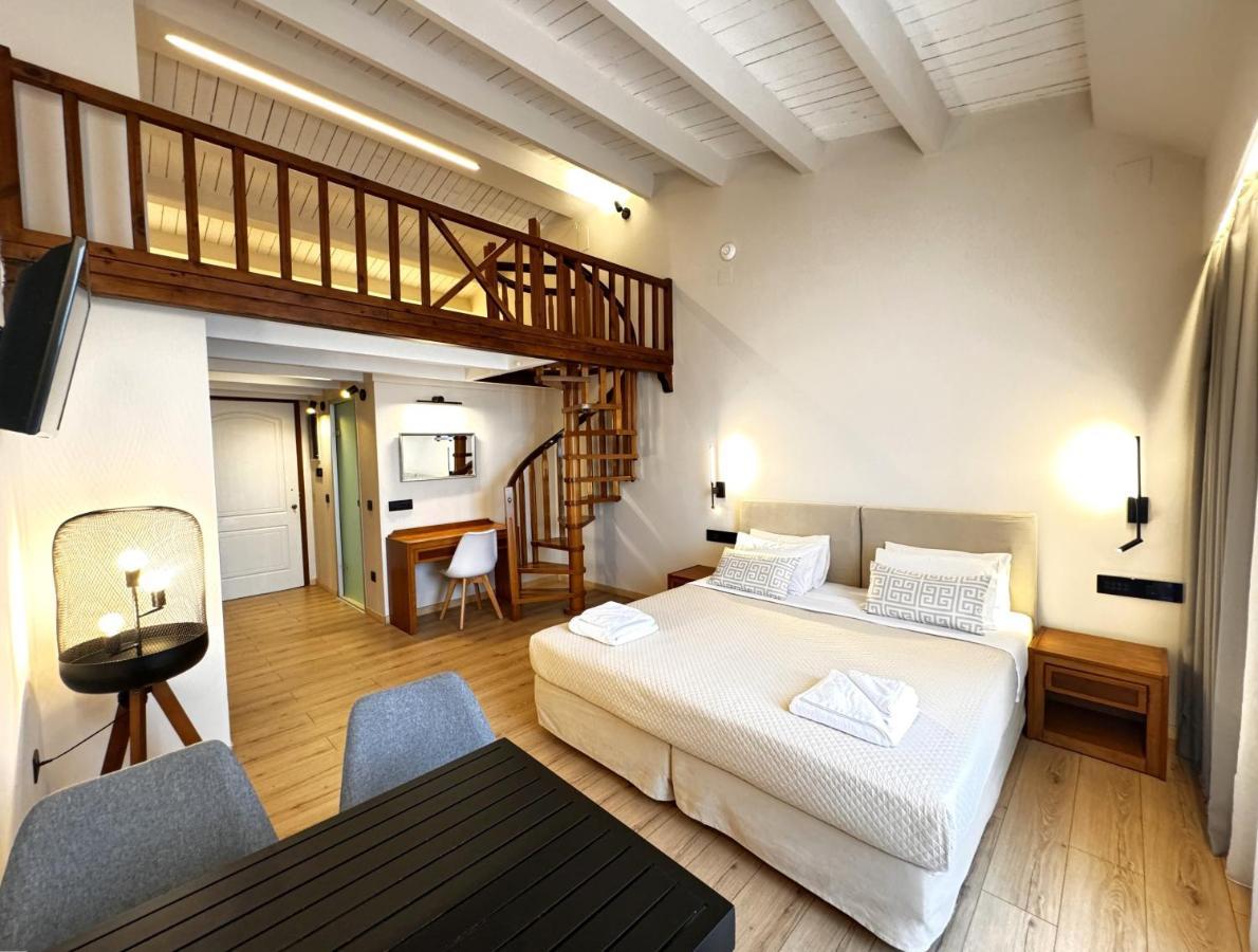 Elina Hotel Apartments Rethymno Exteriör bild
